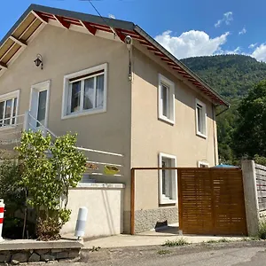  Hébergement de vacances Crème France